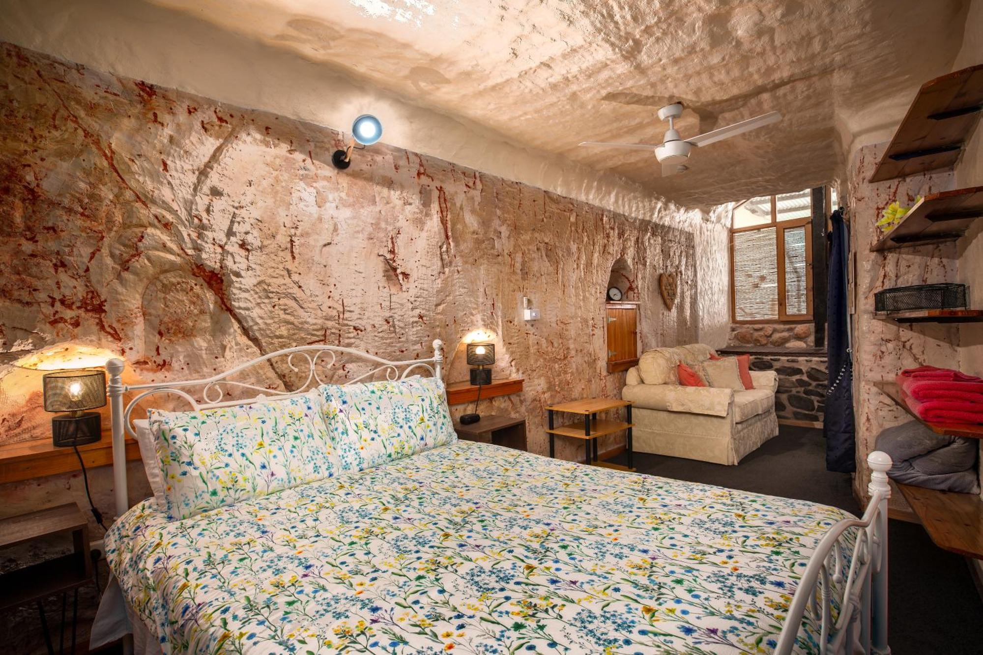 Dinky Di'S Dugout Vila Coober Pedy Exterior foto