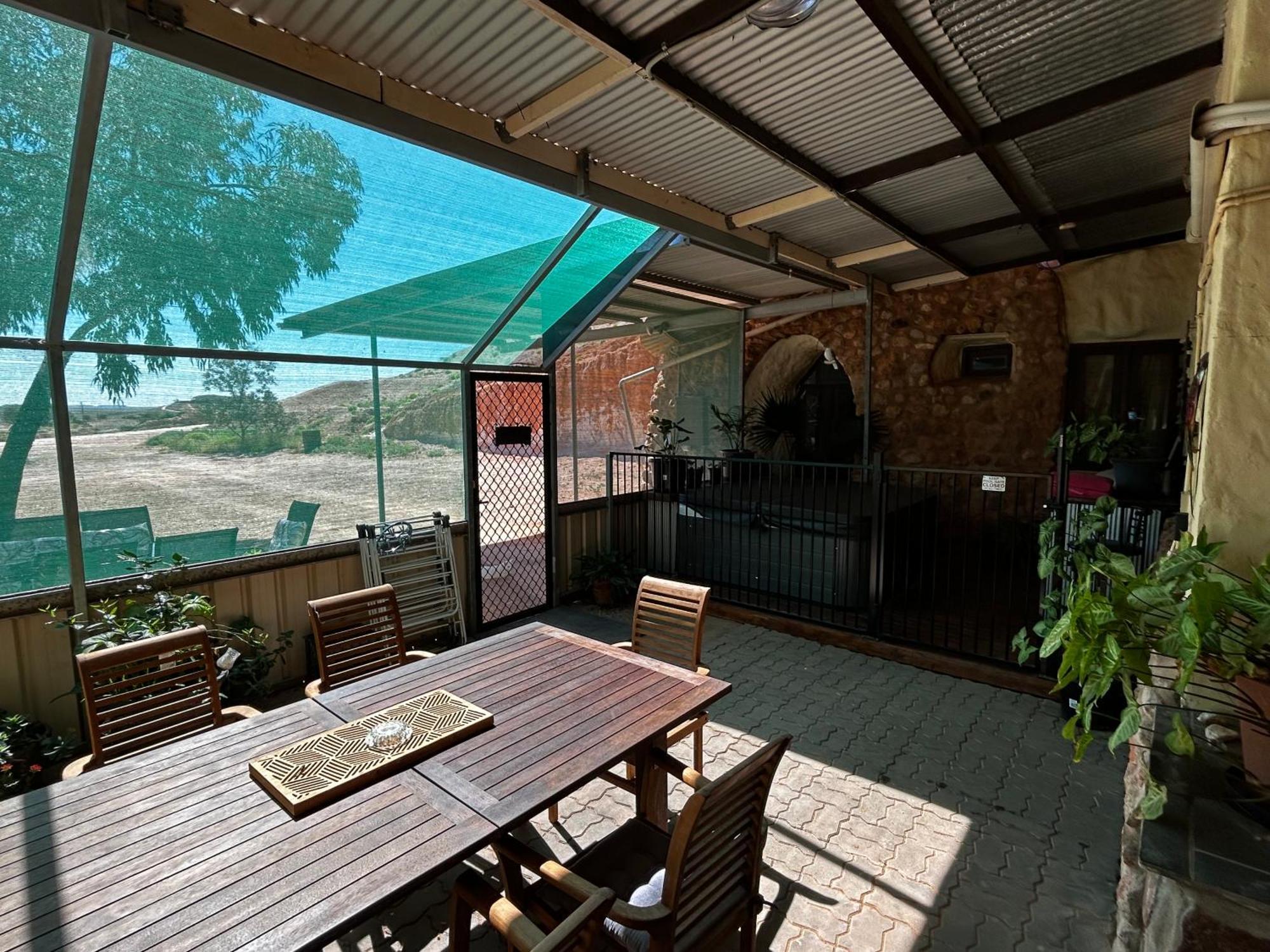 Dinky Di'S Dugout Vila Coober Pedy Exterior foto